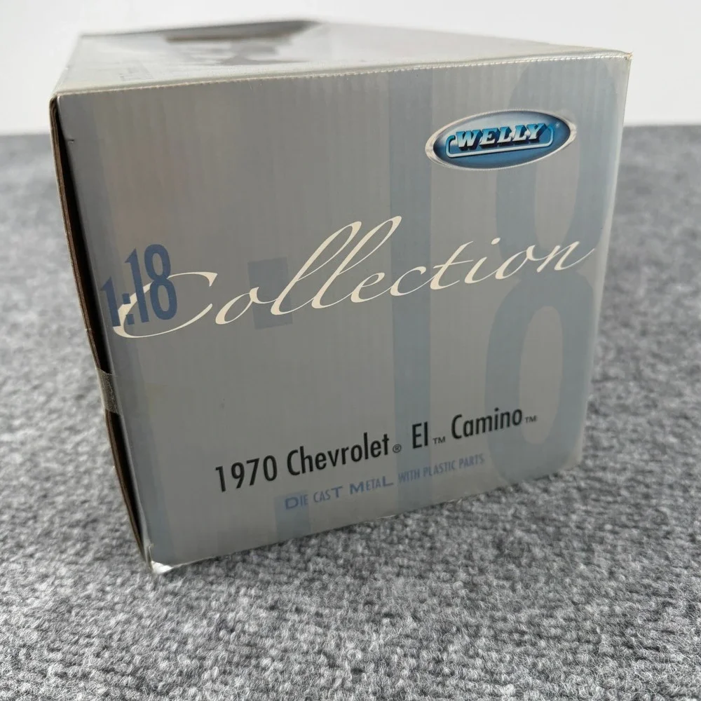Welly 1970 Chevrolet El Camino SS 396 1:18 Red Diecast Model Car Collectible
